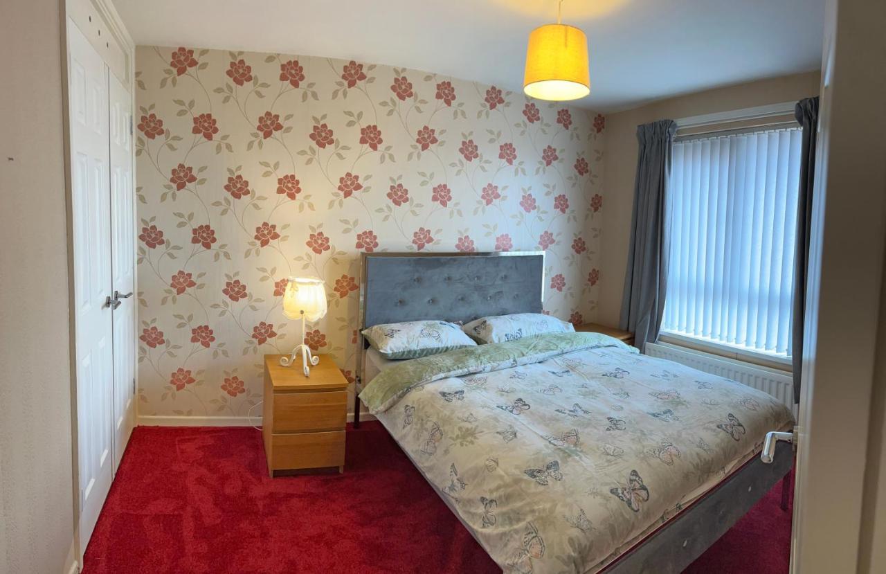 3 Bedroom House Near City Centre เบลฟาสต์ ภายนอก รูปภาพ